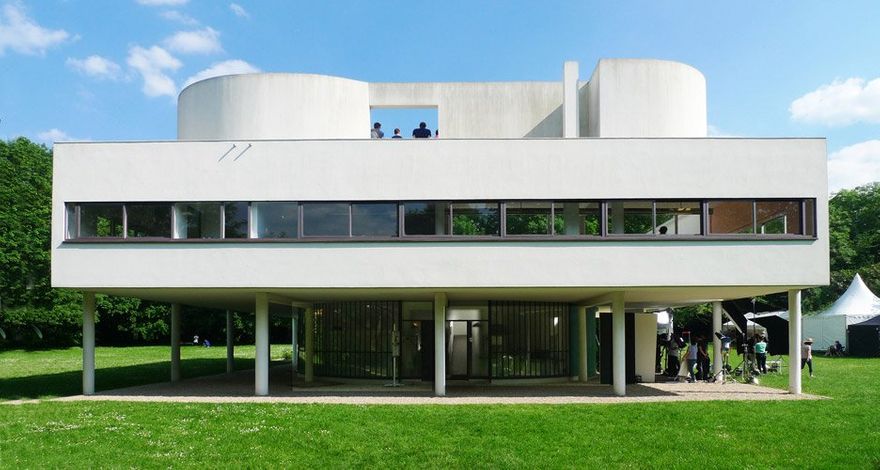 Villa Savoye by Le Corbusier 1931