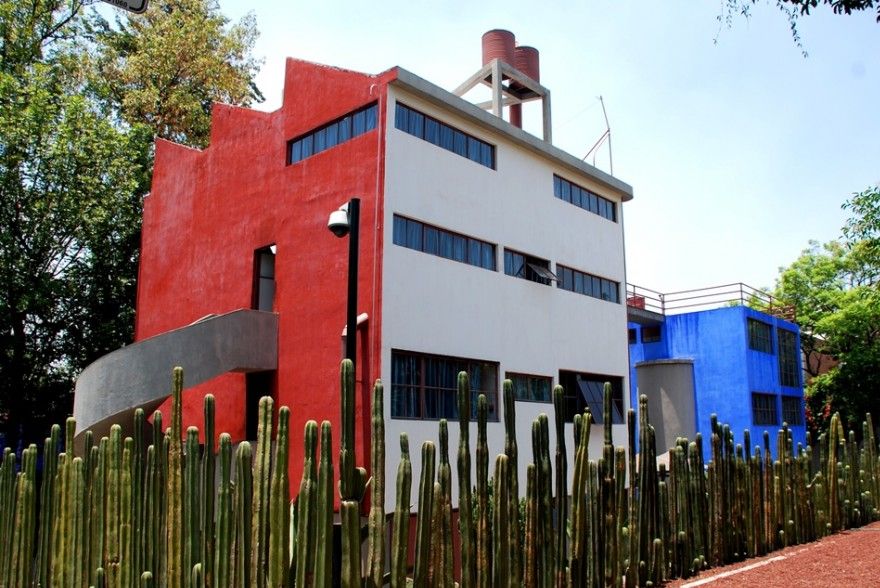 Casa O' Gorman and Casa Estudio Diego Rivera y Frida Kahlo designed by  architect Juan O' Gorman 1929-1932 in Mexico City