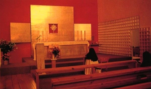 Capilla de las Capuchinas Sacramentarias (1952–55), designed by Luis Barragan, Tlalpan, Mexico City