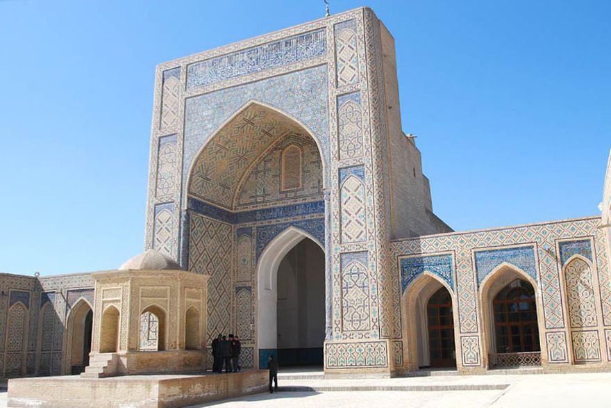 Kalyan Mosque at Bukhara 1515 A.D.