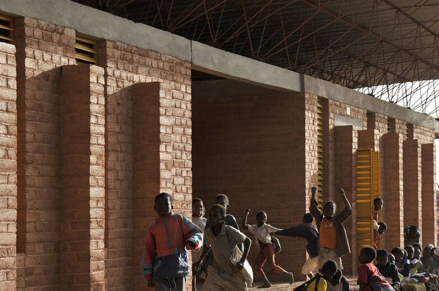 Gando Primary School, Burkina Faso 2001