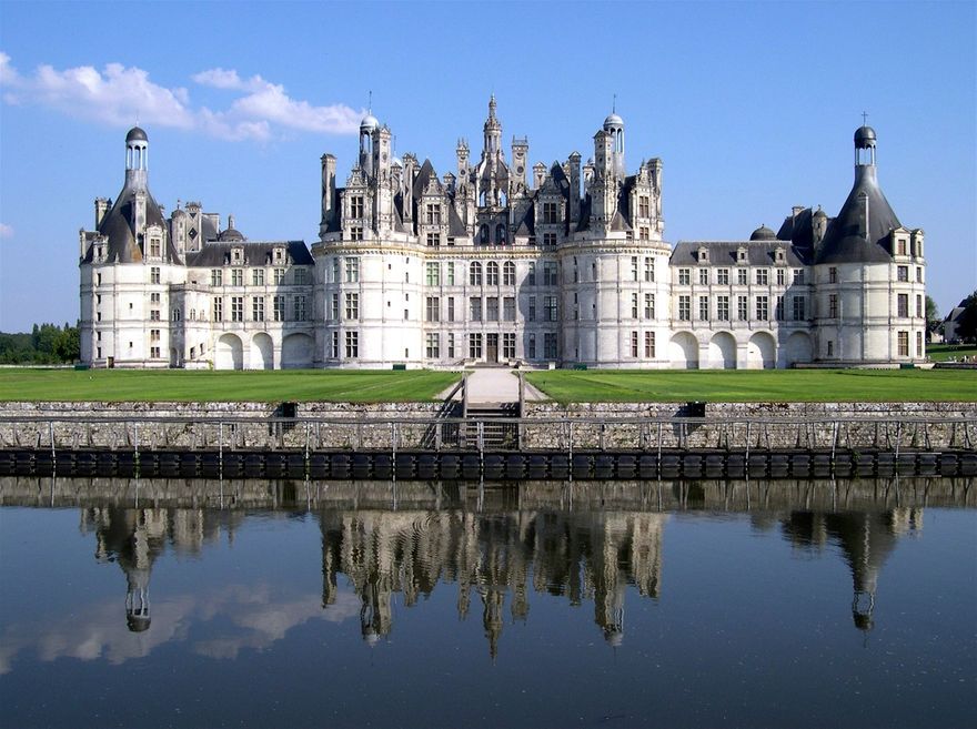 Northern Renaissance - Château de Chambord (Loire, France), 1519-1547 A.D., by Leonardo da Vinvi &  Domenico da Cortona Cortona